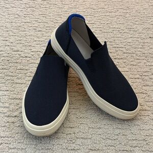 Rothys The City Sneaker sz7 navy